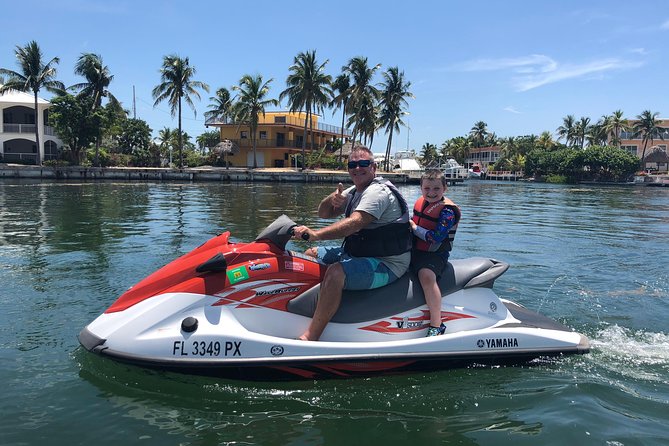 1.5 Hour (20 miles) Waverunner Tour. See Mangrove Tunnels, 20 Islands & SandBar - Is $259 per person a fair price?