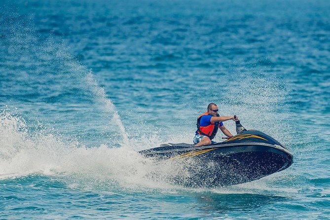 1 Hour Jet Ski From Dubai - A One-Hour Ride With Dubai Behind You