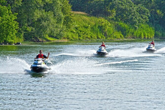 1-Hour Jet Ski Guided Tour – Explore Montreal Waterways in Style! - Who will get the most from this outing