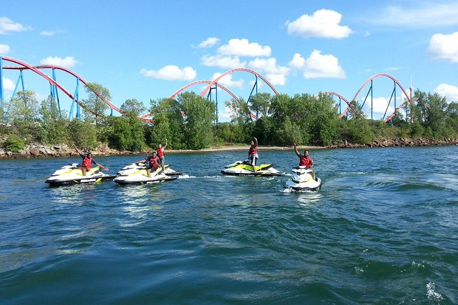 1-Hour Jet Ski Guided Tour – Explore Montreal Waterways in Style! - A short ride with a good amount of action