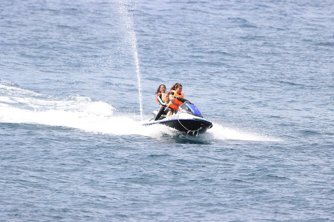 1 Hour Jet Ski in Tenerife - Modern jet skis and a group of no more than eight