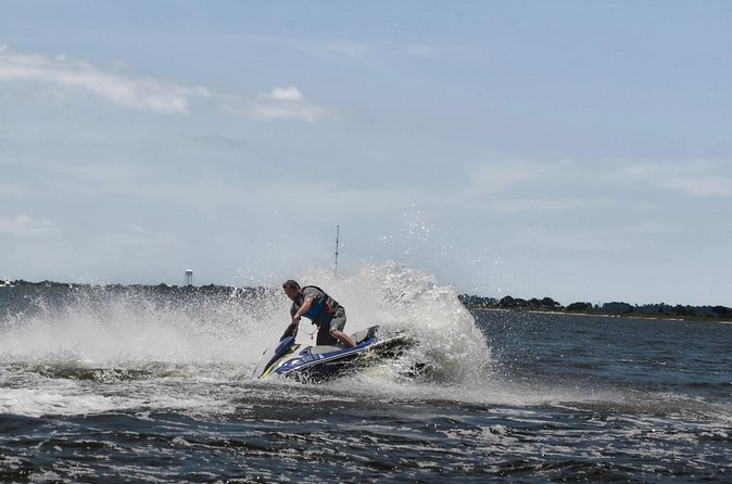 1 Hour - Nags Head Jet Ski Rental - Why the 100-Yard Rule Changes the Ride