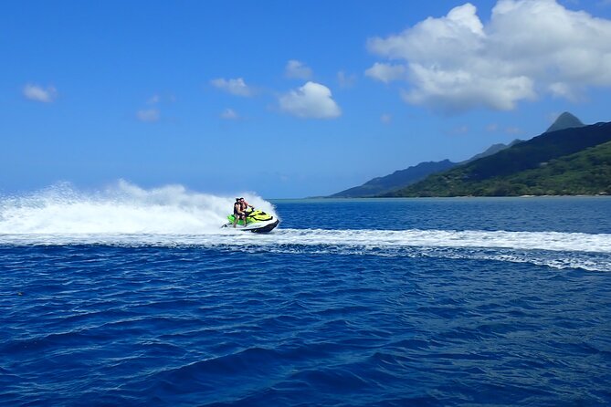 2 hours discovery tour of Moorea by Jet Ski - Starting at Opunohu with a quick jet ski lesson