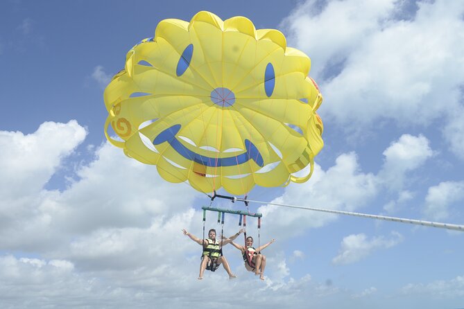 2 in 1 Parasail Cancun and Jet ski - Staff and organization