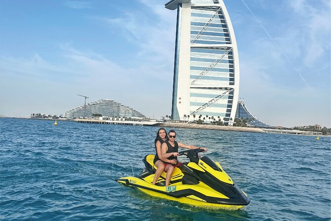 20-Minute Private Dubai Jet Ski Ride - What the guides add to the experience
