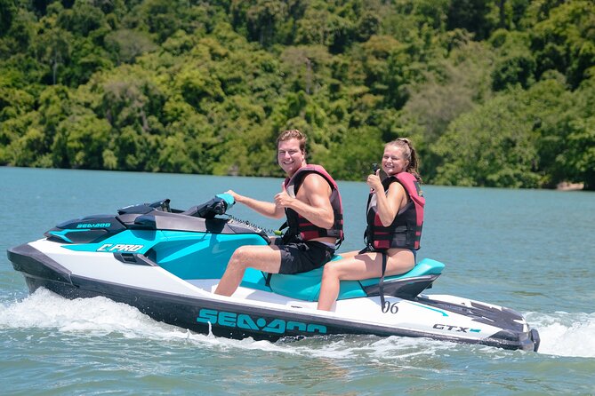 3-Hours Jet Ski Langkawi Island Tour Experience - Limestone Island’s Ten-Minute Rock View
