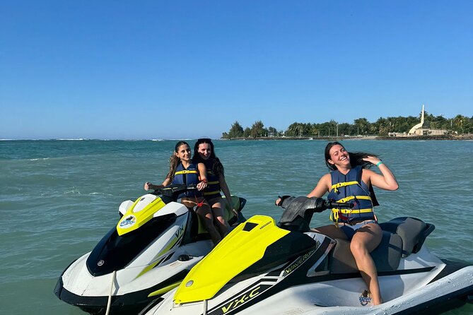 30 Minute Jet Ski Ride along Isla Verde Beach - Is $120 good value?