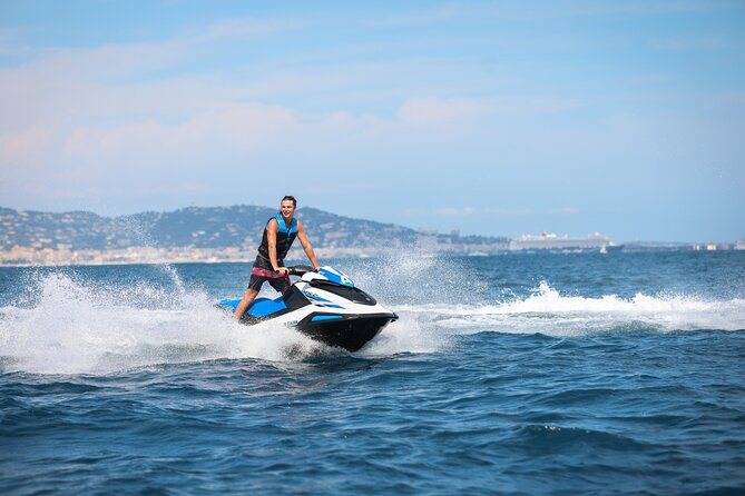 30 Minutes Jet Ski Rental in Cannes - Who should book this experience