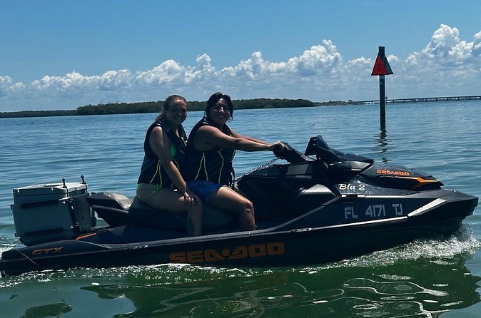 90 Minute Jet Ski Ft Desoto Sand Bar Tour - Water, snacks, and the small comforts