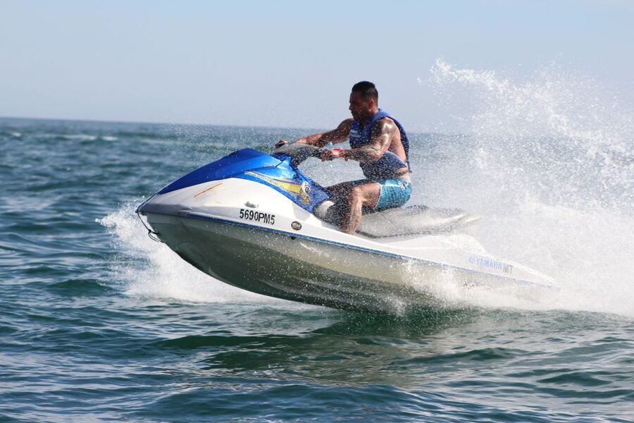 Albufeira: Jet Ski Rental - What you can and cannot bring