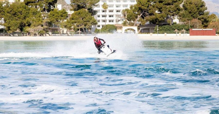 Alcudia: 30-Minute Jet Ski Adventure for Beginners & Photos - The briefing makes the first ride less daunting
