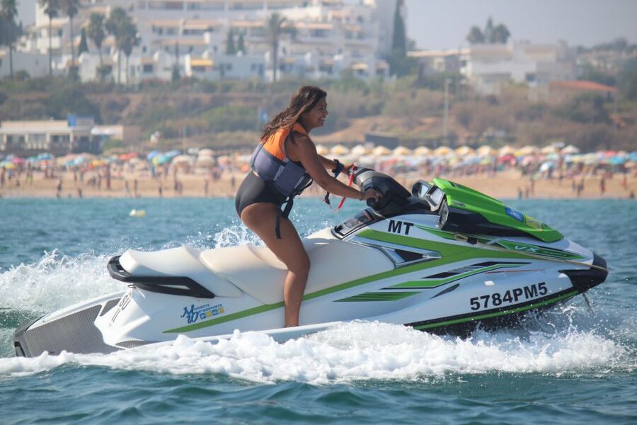 Algarve: Jet Ski Rental in Armação de Pêra - Starting beside Armação de Pêra Beach
