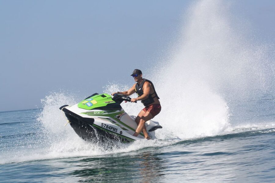 Algarve: Jet Ski Rental in Armação de Pêra - Who will enjoy this jet ski ride most