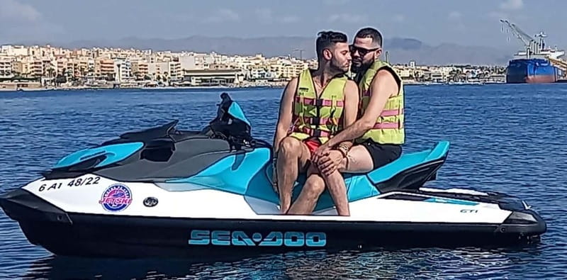 Alicante: Jet Ski Session 30min with instructor - From the parking-lot booth to the Costa Blanca sea