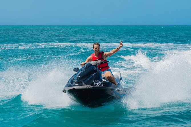 Aruba Single Jetski Waverunner near Eagle Beach - A short, lively ride along Aruba’s coast