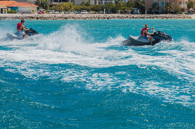 Aruba Single Jetski Waverunner near Eagle Beach - What the Waverunner ride feels like