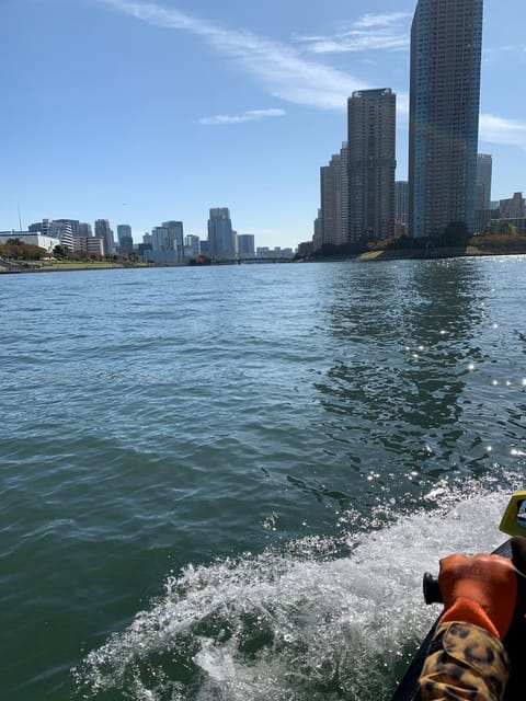 Asakusa : explore tokyo bay and canals by jet skis - One Jet, One Customer, One Operator