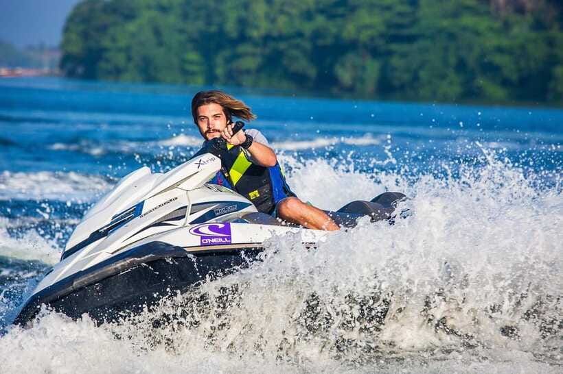 Bali : Jetski Watersport Nusa Dua beach include Transport - Why the equipment and facilities add value