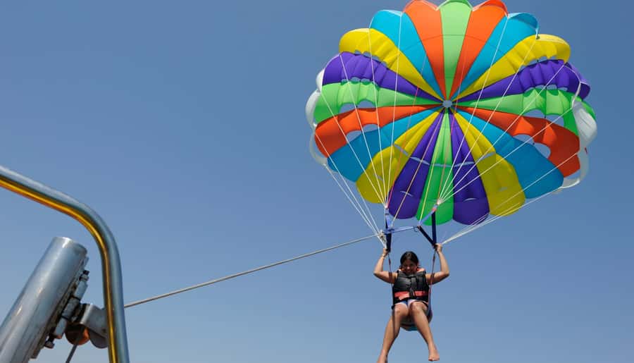 Bali: Parasailing, Jet Ski & Uluwatu Tour with Kecak Dance - Padang Padang Beach and the optional lunch