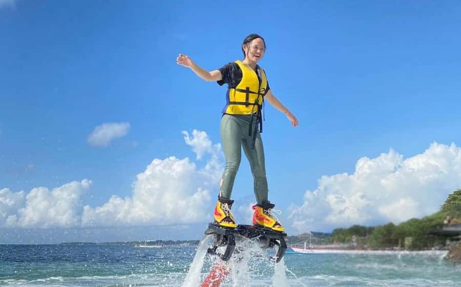 Bali : Watersport Flyboard, Flyfish, Jetski (Exclusive) - Flyfish offers a fast, airborne thrill