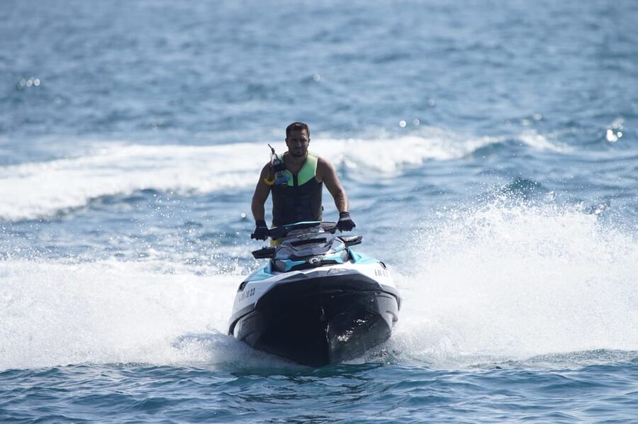 Barcelona: Jet Ski Rental (No License Needed) - Taking the controls at Port Fòrum