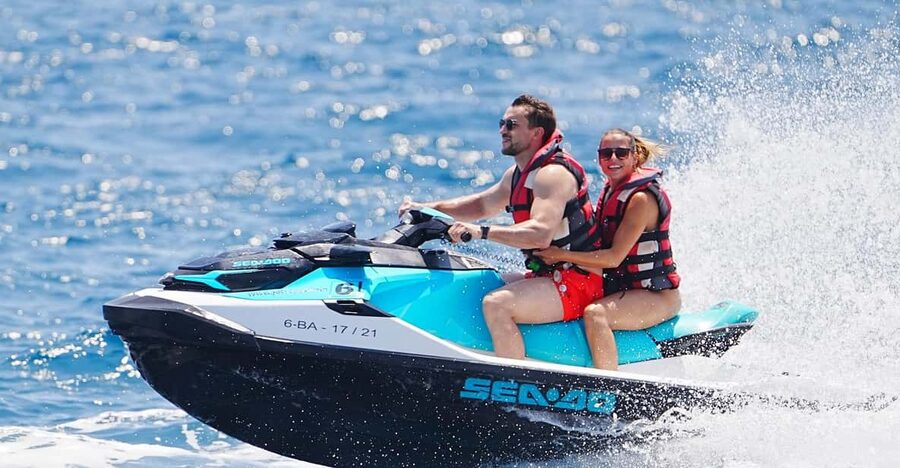 Barcelona: Jet Ski Rental (No License Needed) - Why the one-hour option may be worth it
