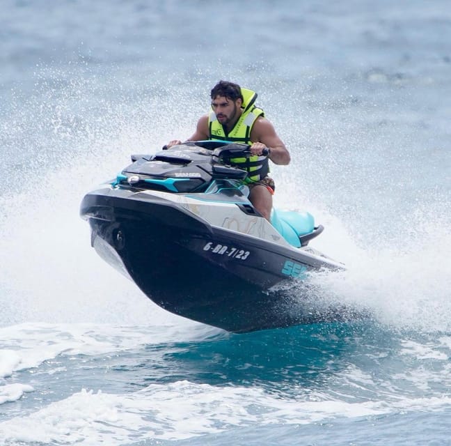 Barcelona: Rent a Jetski and speed through the ocean - Racing adds energy, while free riding gives you control