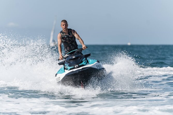Best jet ski rental without a license in Fuengirola - Leaving Fuengirola Port by boat