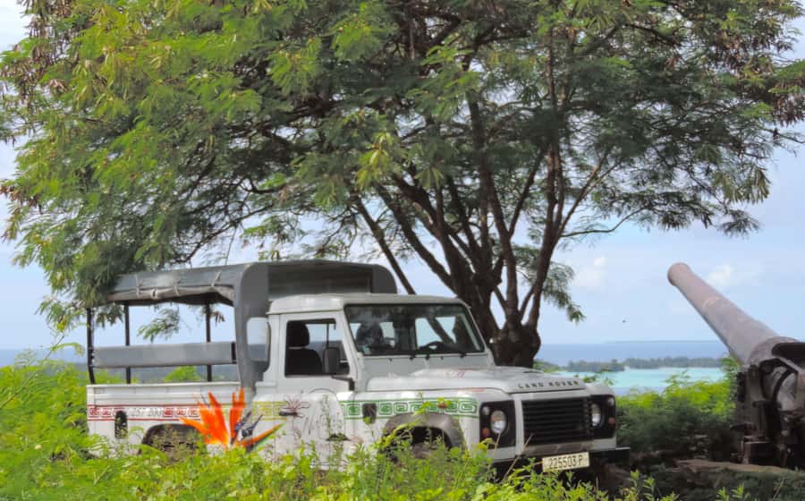 Bora Bora Adventure Day: 4X4 and Jet Ski with Lunch - The 4x4 circuit over Bora Bora’s mountain roads