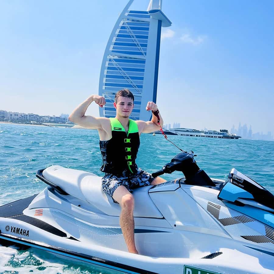 Burj Al Arab View: Thrilling 30-Minute Jet Ski Tour in Dubai - Who will enjoy this jet ski experience most