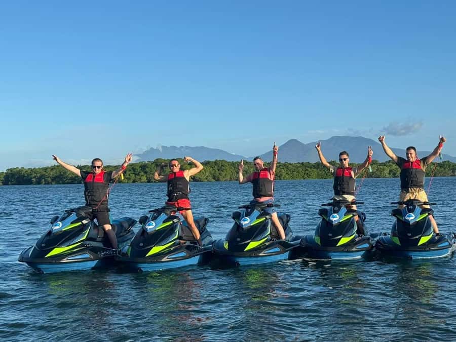 Cairns: Guided Jetski Tour 30 or 60 min - Safety instruction before the throttle