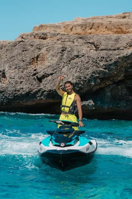 Cala d'Or | Jet Ski Tour 30 min along southeast coast. - Key points before you book