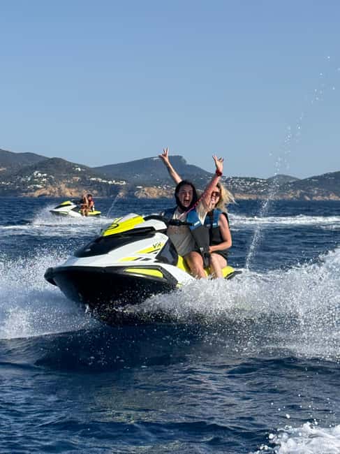 Cala Salada: 30-Minute Jet Ski Experience - The first 30 minutes: briefing, riding, and the coast