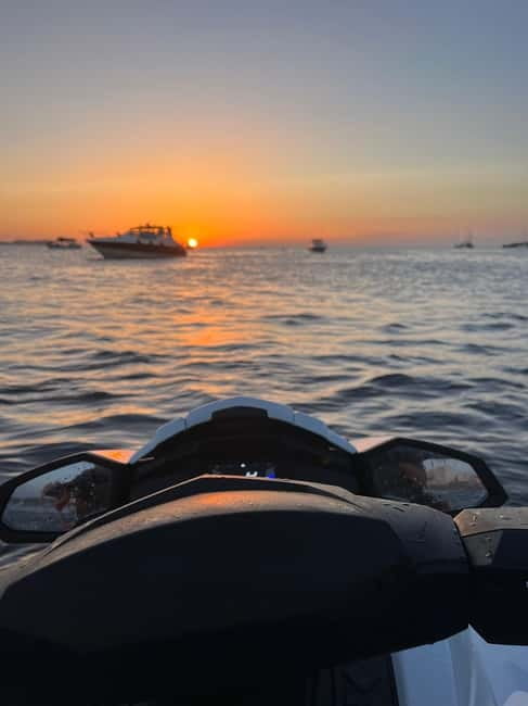 Cala Salada: 30-Minute Jet Ski Experience - Who will enjoy this most?