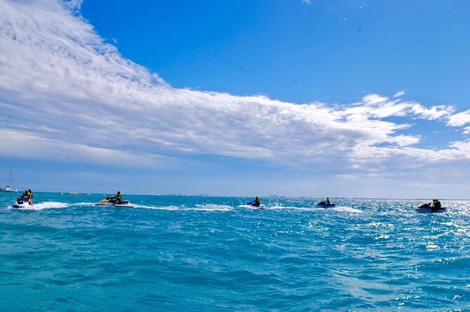 Cancun Jetski and Snorkel Adventure - Forty-five minutes of guided jet skiing