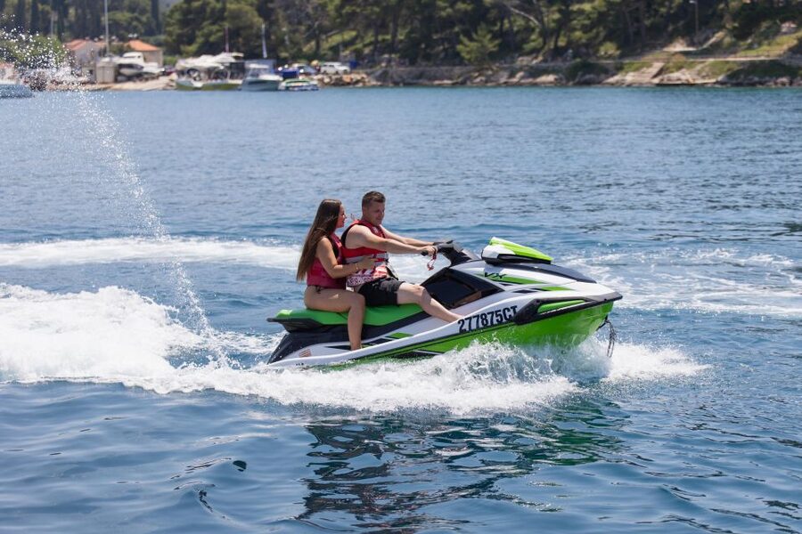 Cavtat: Jet ski rental - Freedom without a guide