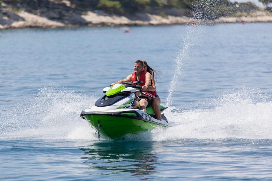 Cavtat: Jet ski rental - Who will enjoy this most?