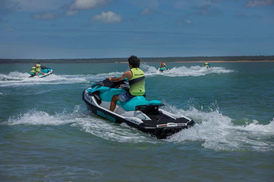 Darwin: Guided Jet Ski Tour - The fast run past Mindil Beach Casino