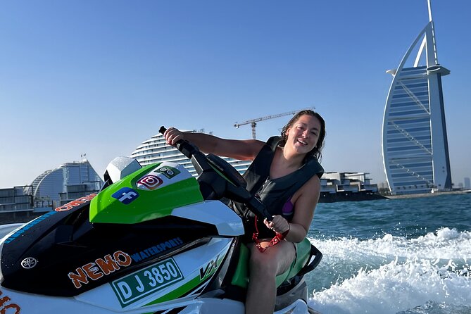 Dubai: 30min Jet Ski: Burj Al Arab w Pics, Videos, free Ice Cream - Friendly instructors make the first ride easier