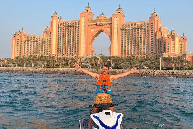 Dubai: 60Min Jet Ski To Burj Al Arab, Atlantis The Palm - Who will enjoy this combination most?