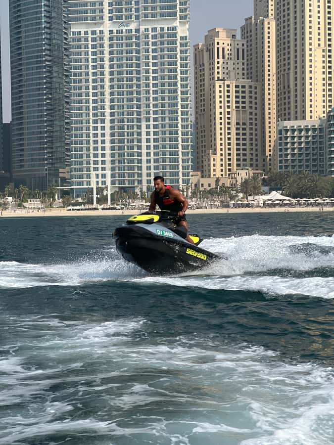 Dubai East: Guided JetsKi Ride with Sound System! - How the ride feels in practice