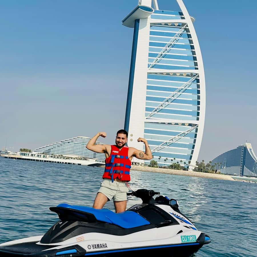 Dubai: Experience Jet Ski to Burj Al Arab +PICTURES & VIDEOS - Photos, videos, and what is actually included
