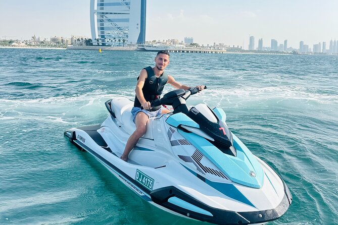 Dubai Jet Ski – 1050cc + Free Photos & Videos - What the captain adds to the experience
