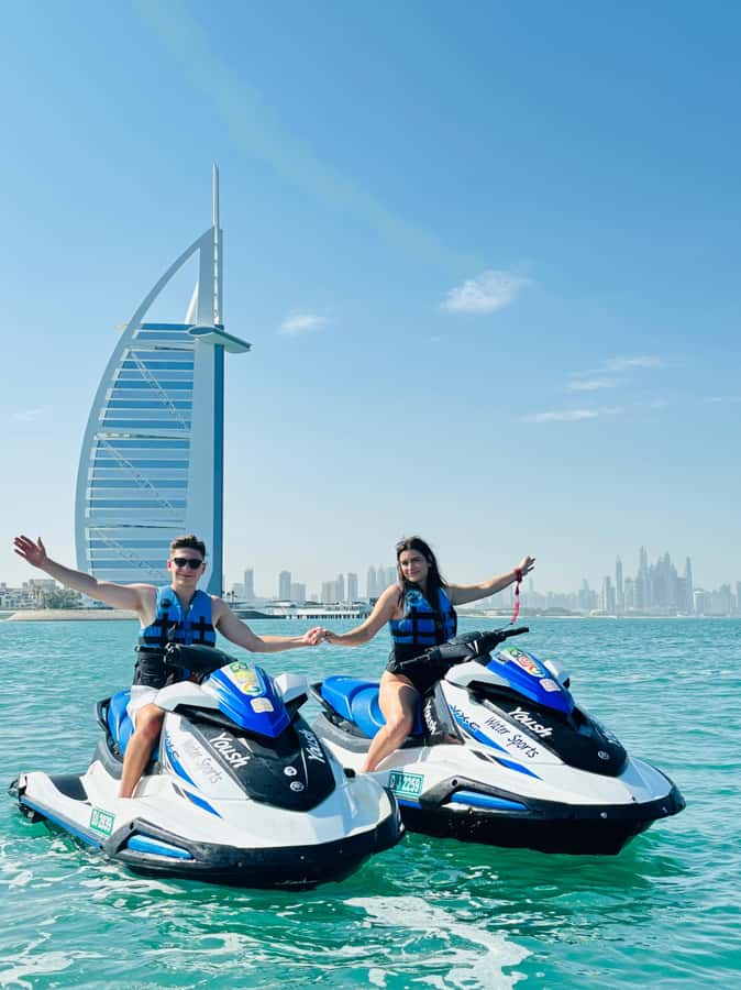 Dubai: Jet Ski 30Min & 30Min Jet Car Burj Al Arab Adventure - Finding the Yoush Water Sports base in Umm Suqeim