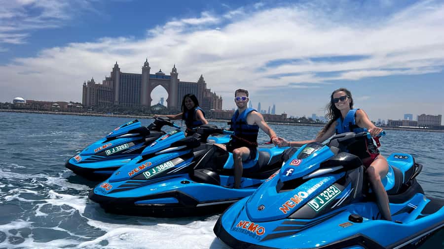 Dubai: Jet Ski to Atlantis with Videos, Photos and Ice Cream - Umm Suqeim gives you a quick start