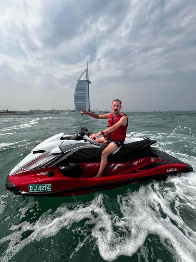 Dubai: Jet Ski Tour To Atlantis Hotel and Burj Al Arab - Learning the Yamaha Jet Ski Controls