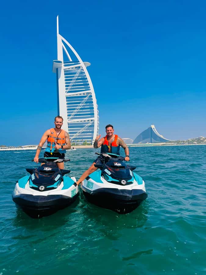 Dubai jet ski: visit the Burj al Arab and Atlantis with photos and videos - Free photos and videos, with one practical catch
