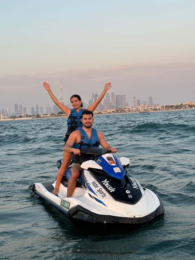 Dubai: Jetski Adventure w/ Burj Khalifa & Burj Al Arab Views - Jumeirah Beach Hotel and the open-water run