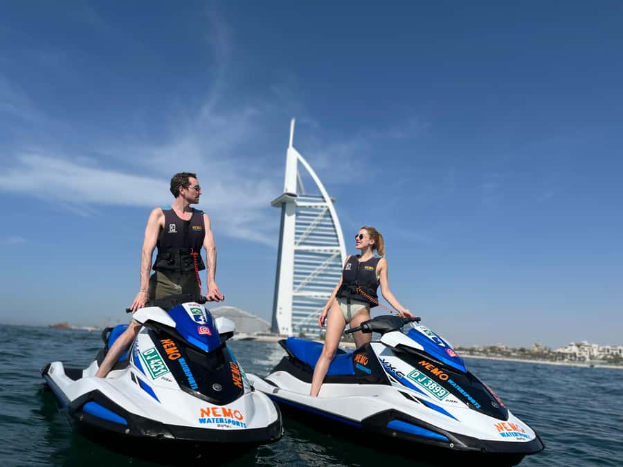 Dubai: Jetski to Burj Arab-Atlantis w Pic, Video & Icecream - The 15-minute stop at Lumiere Café