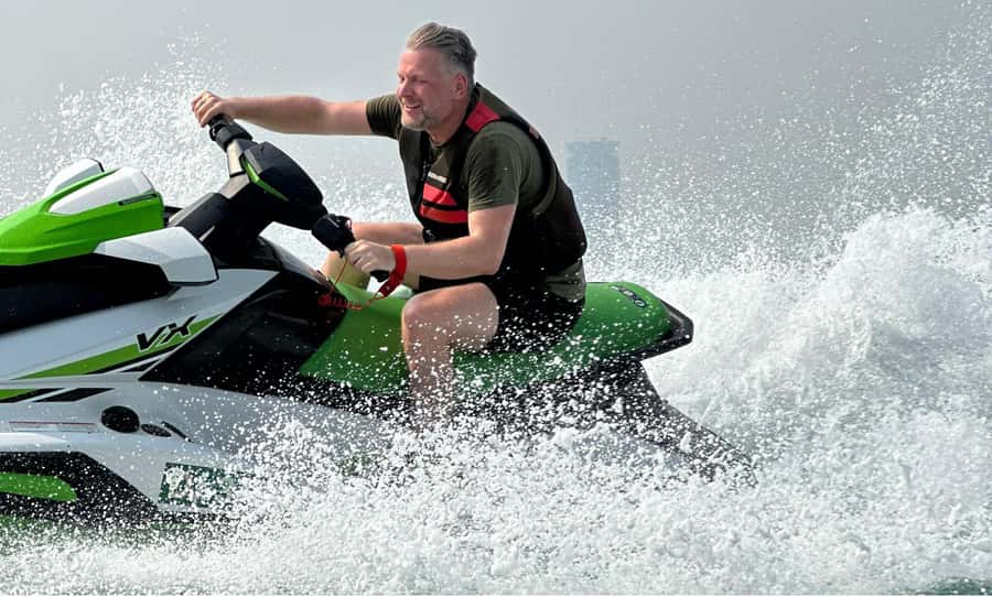 Dubai: Jetski Tour to Dubai Eye, JBR, Palm & Burj Al Arab - What the $97 price means